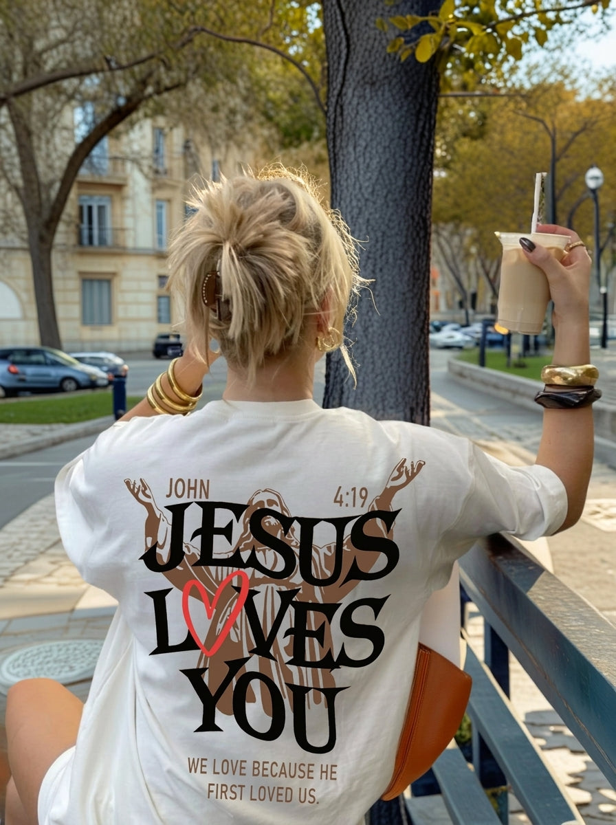 Camiseta Loved First