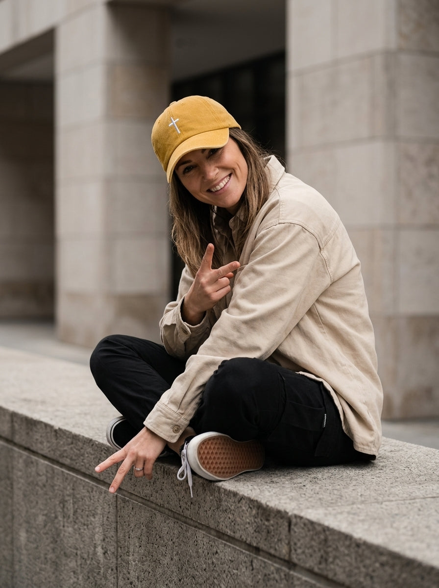Gorra Cruz Minimalista