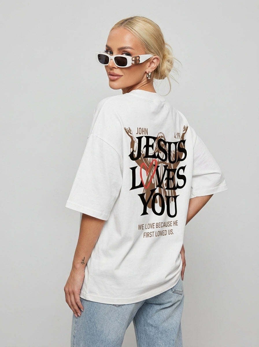 Camiseta Loved First